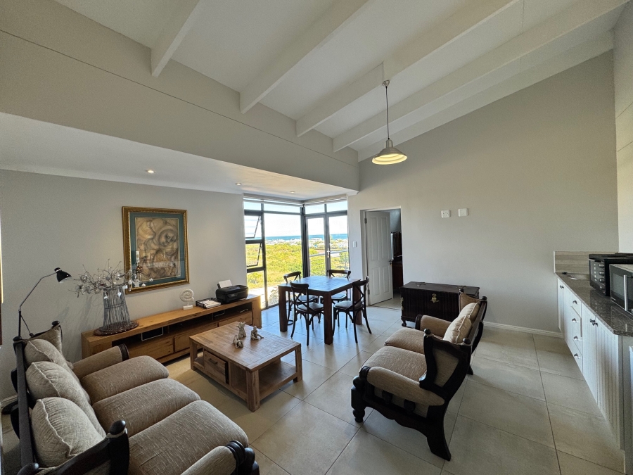 To Let 3 Bedroom Property for Rent in Stilbaai Oos Western Cape